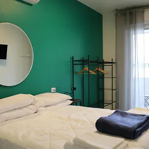 Sleep With Balcony - 7 Appartamento Assago